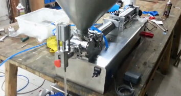 安裝啤酒桶灌裝機(jī)有哪些步驟?