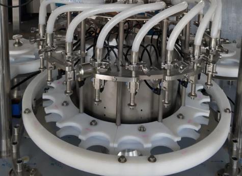 啤酒灌裝機出料飛濺如何解決？